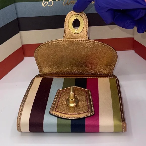 COACH LEGACY STRIPE FRAMED WALLET WITH KISSLOCK COIN - Picture 4 of 16